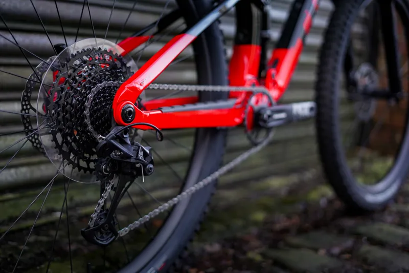 Trek Fuel EX 7 Mountain Bike in Black-6